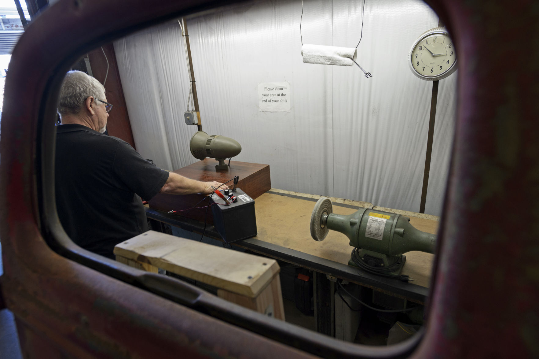 NO.ww2truckrestore.wild.030818.0017
